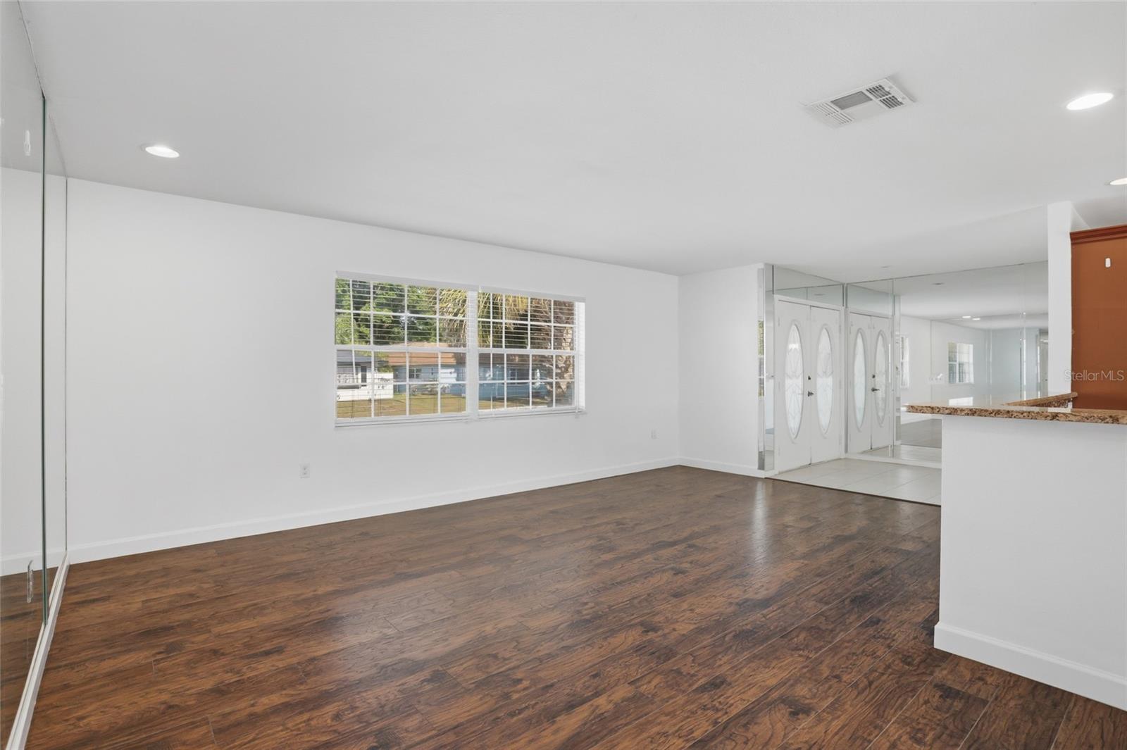 BEL AIRE WOODS FIFTH ADD - Residential