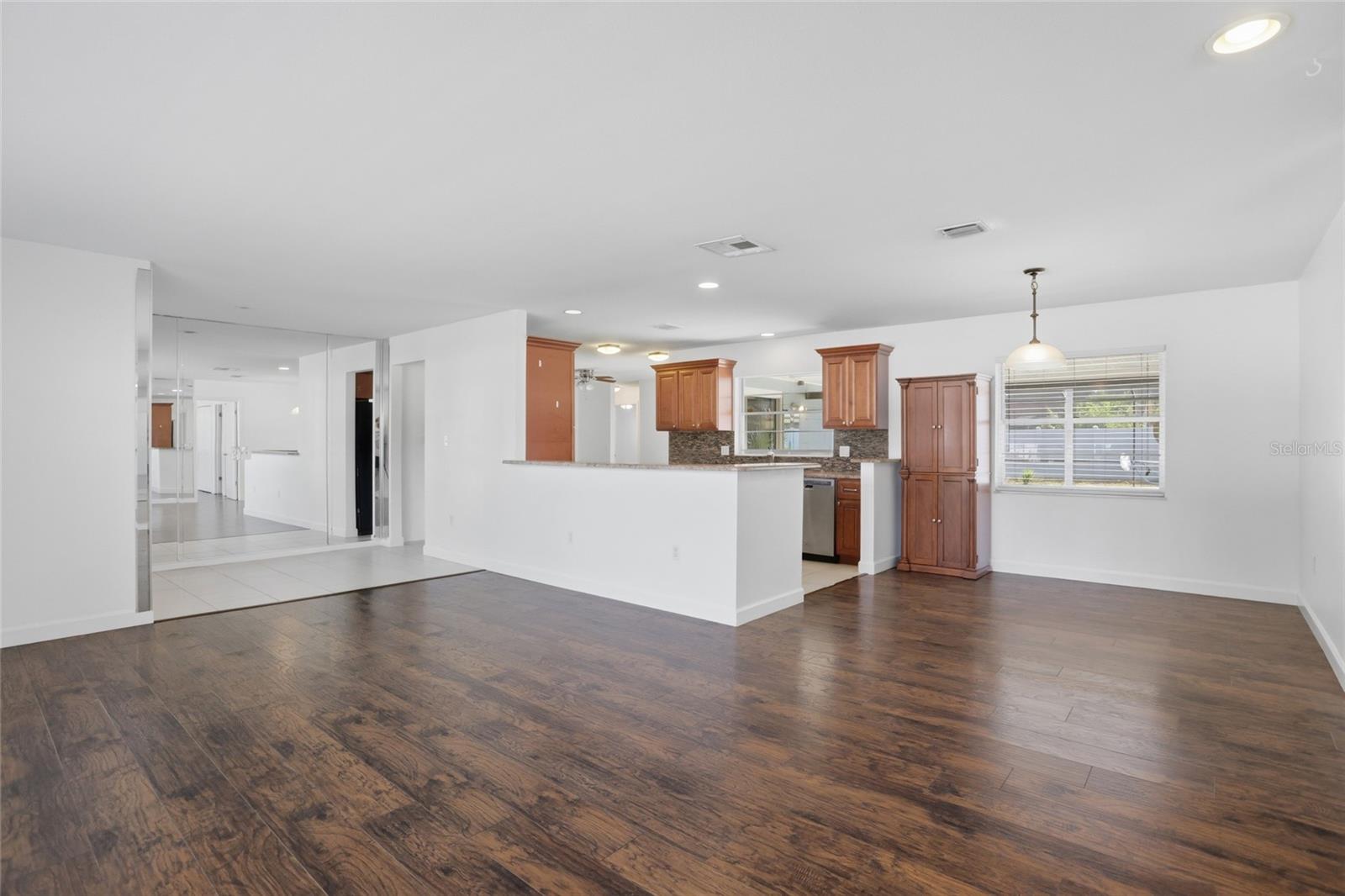 BEL AIRE WOODS FIFTH ADD - Residential