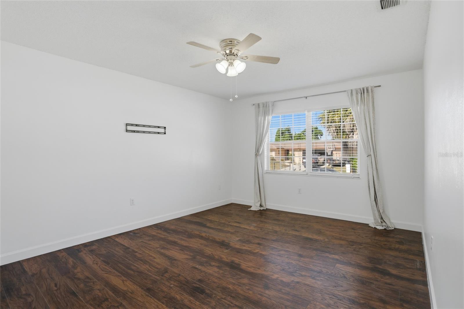 BEL AIRE WOODS FIFTH ADD - Residential