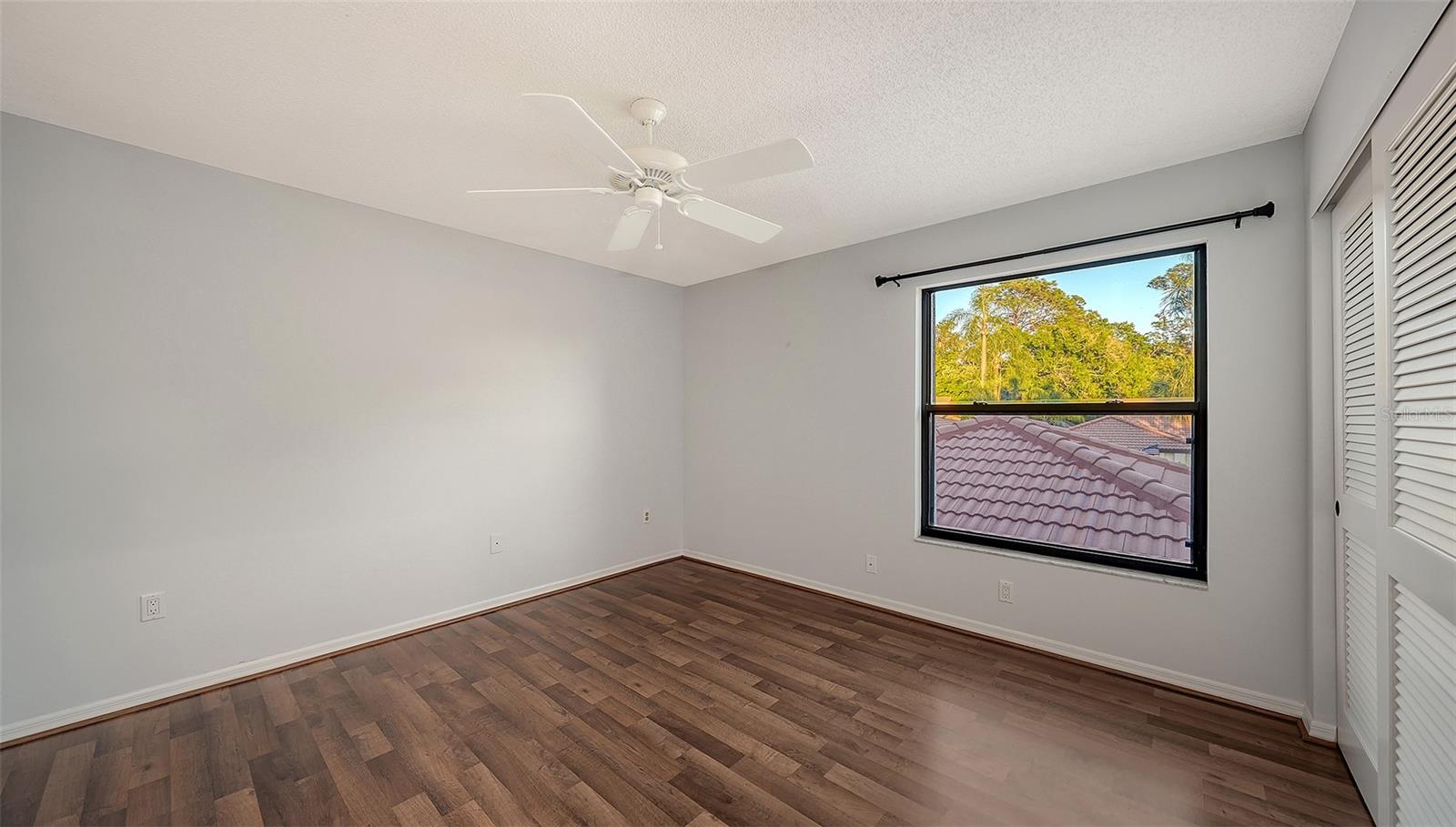 HAMMOCKS IV - Residential