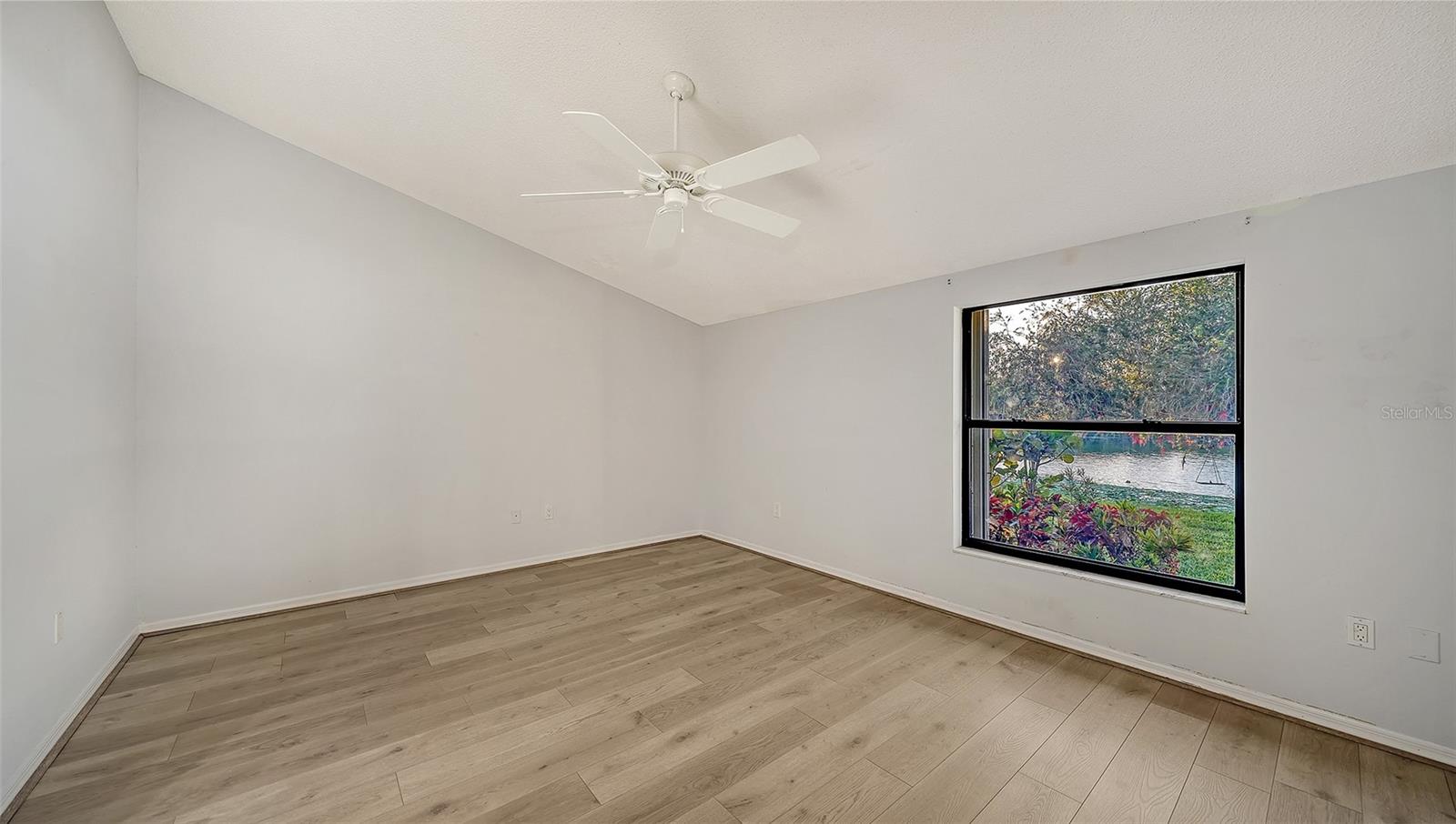 HAMMOCKS IV - Residential