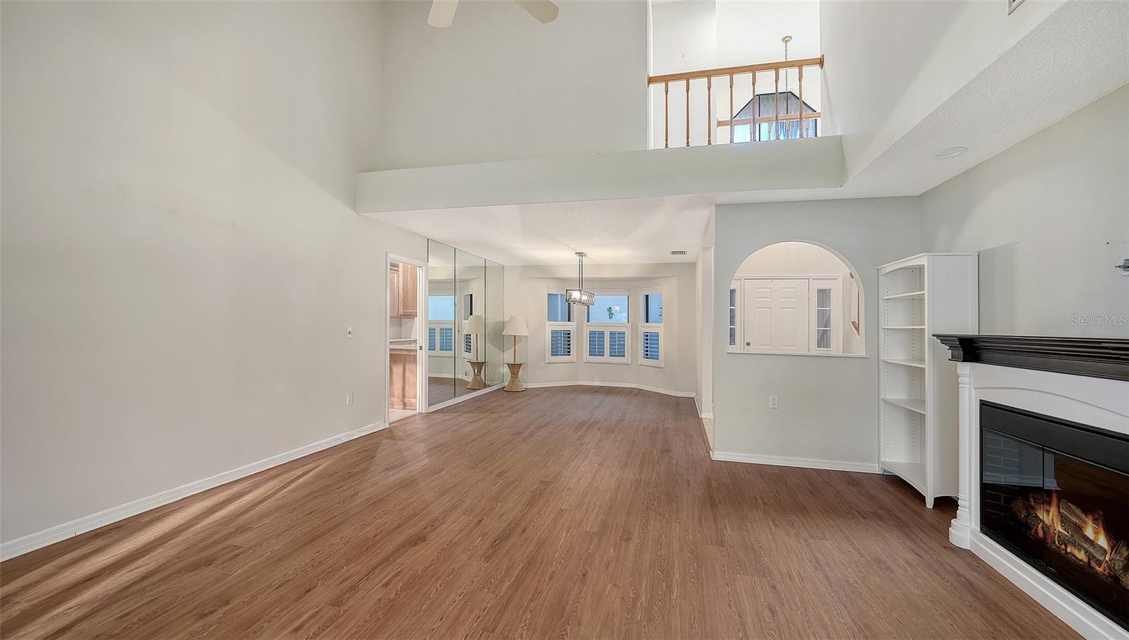 HAMMOCKS IV - Residential