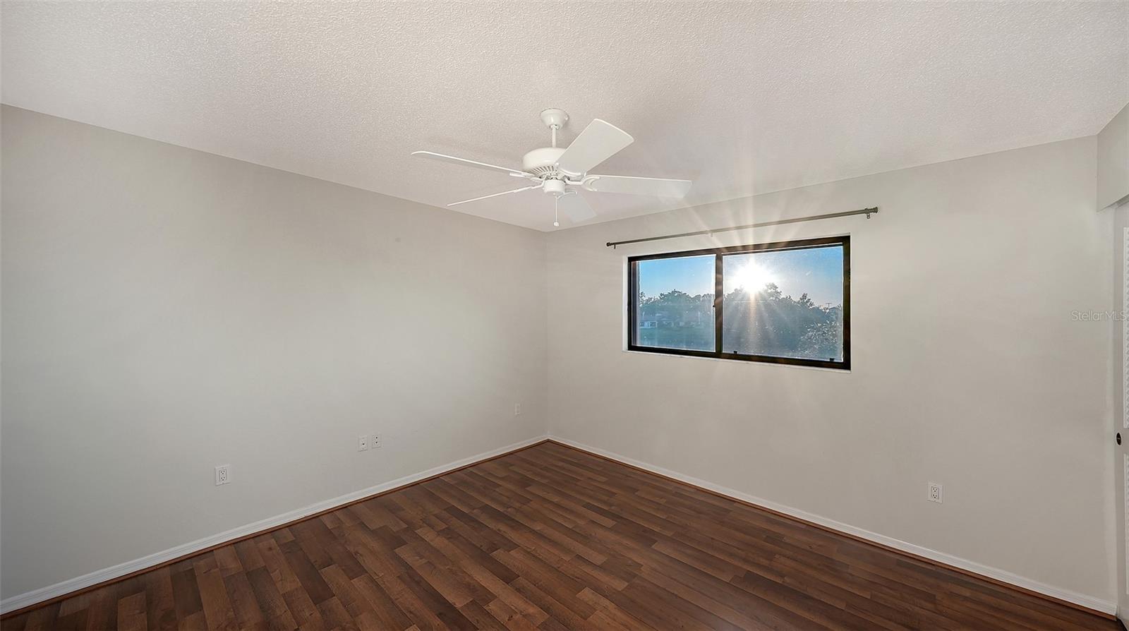 HAMMOCKS IV - Residential