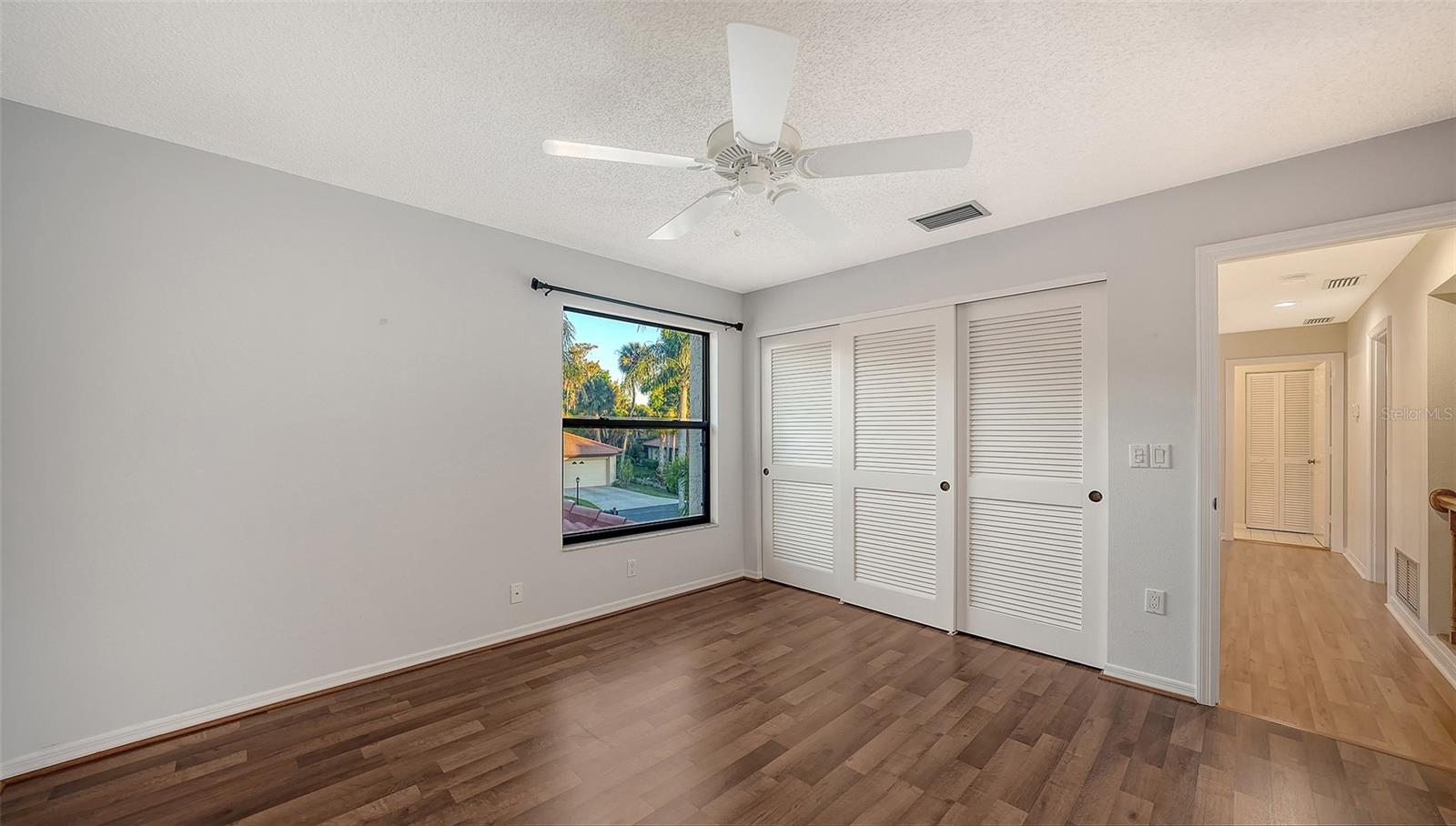 HAMMOCKS IV - Residential