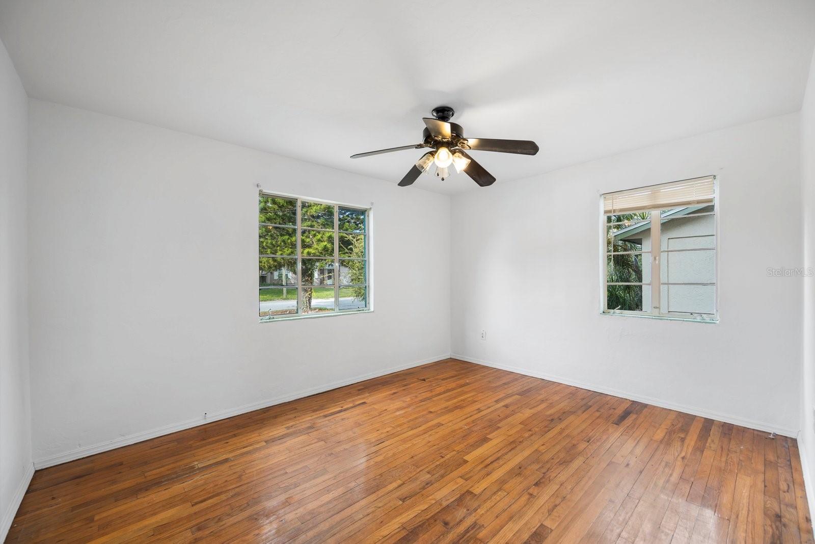 WOODLAWN HEIGHTS - Residential Lease