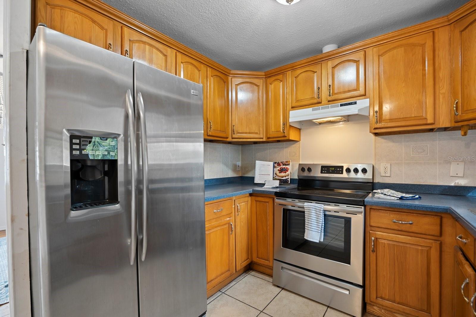 WOODLAWN HEIGHTS - Residential Lease