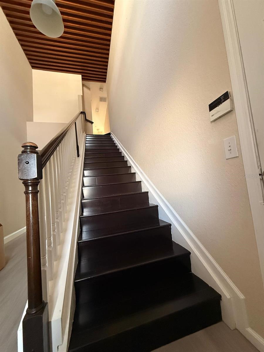 AVALON LAKES PH 03 VILLAGE A & B - Residential Lease