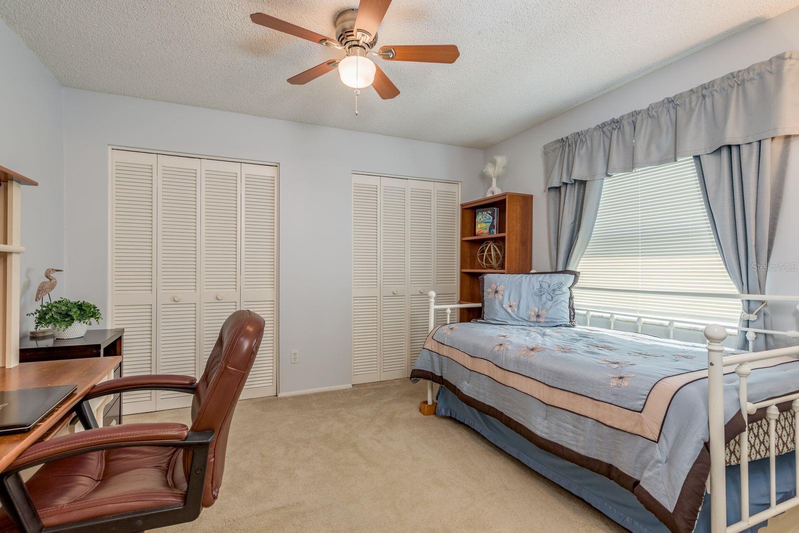 GREENVIEW VILLAS CONDO I - Residential