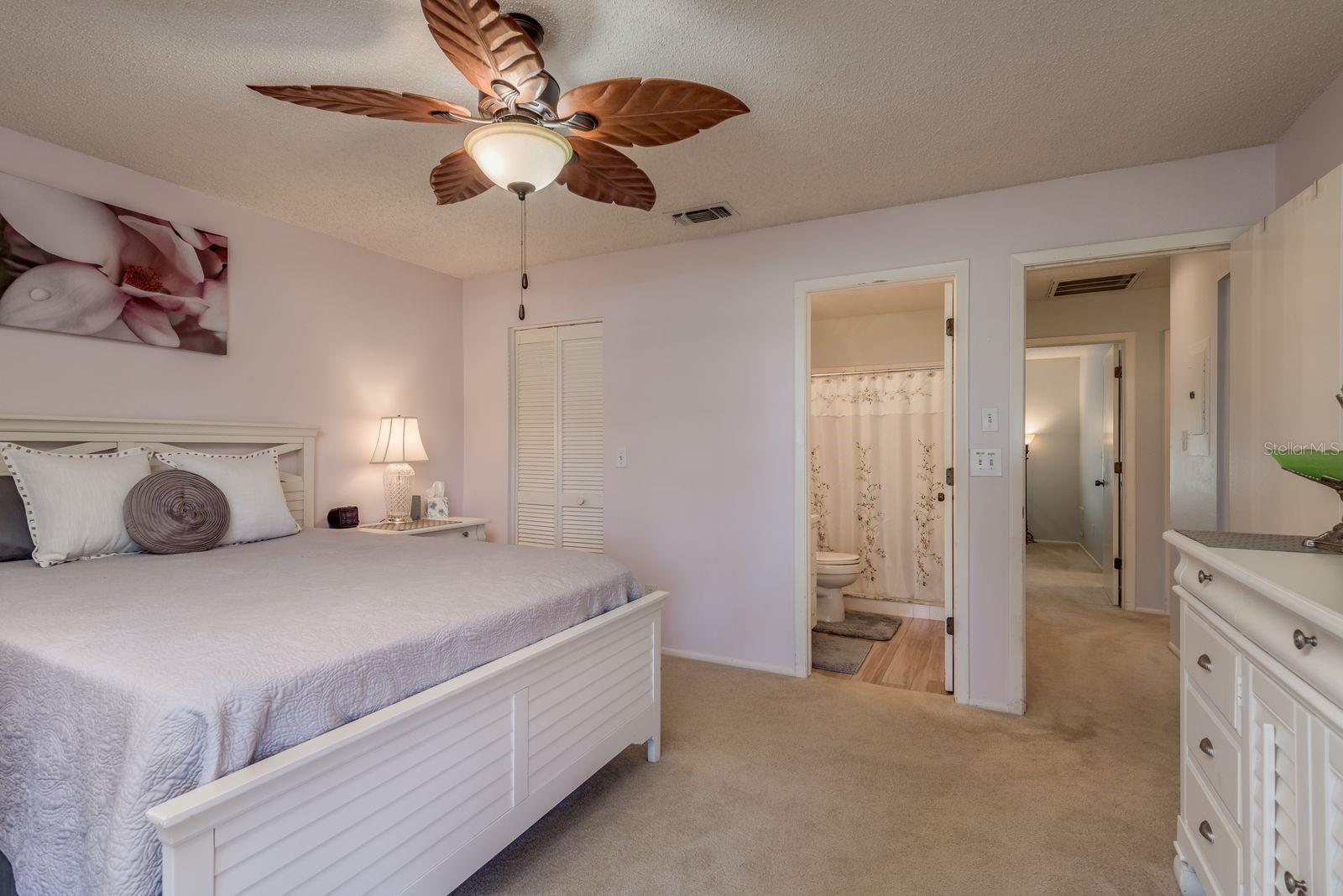 GREENVIEW VILLAS CONDO I - Residential