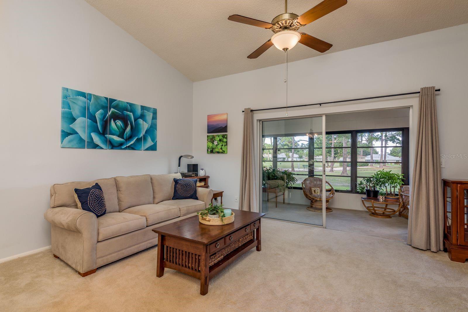 GREENVIEW VILLAS CONDO I - Residential