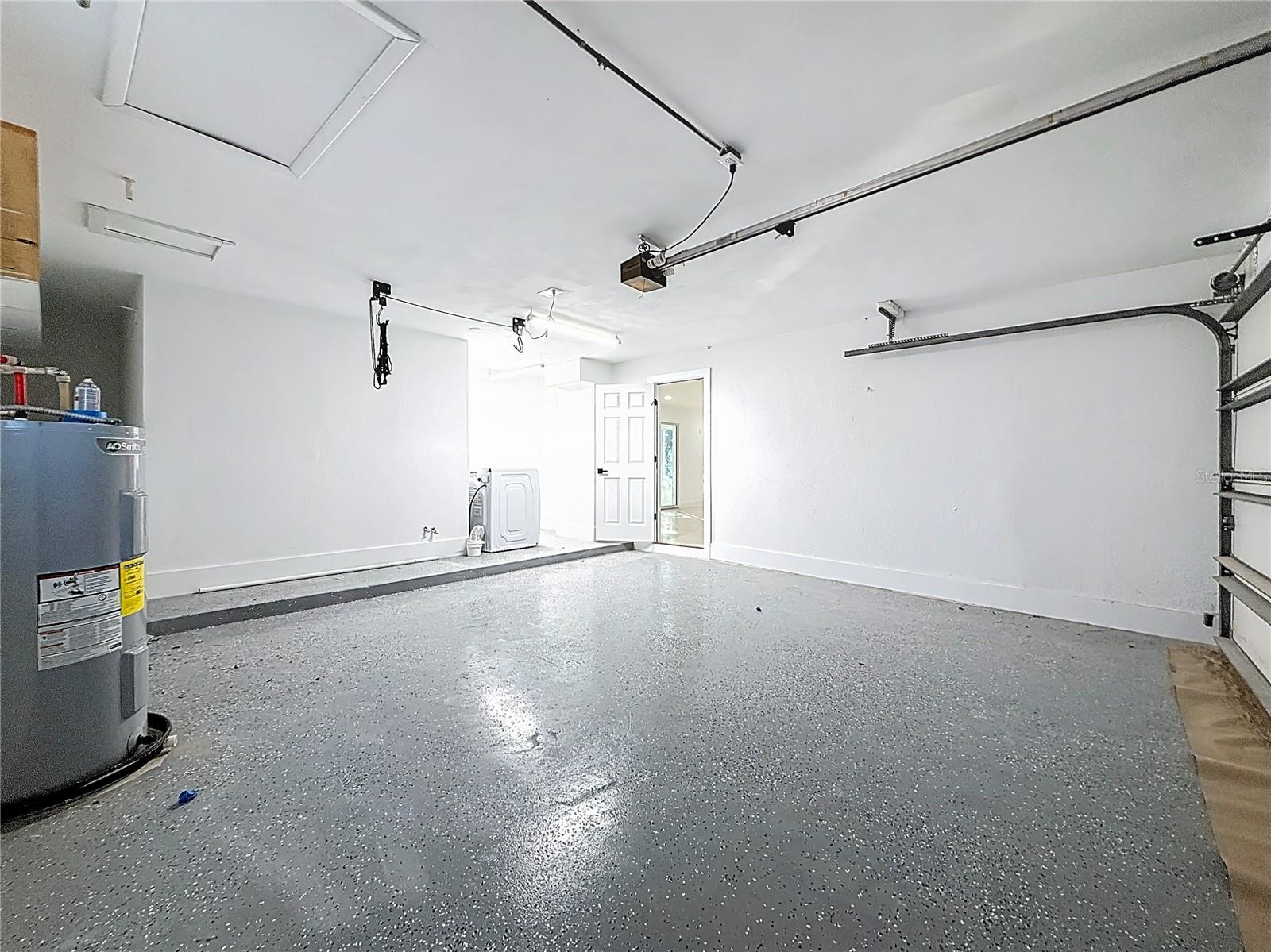 HARBOR VIEW VILLAS 1ST ADD - Residential Lease