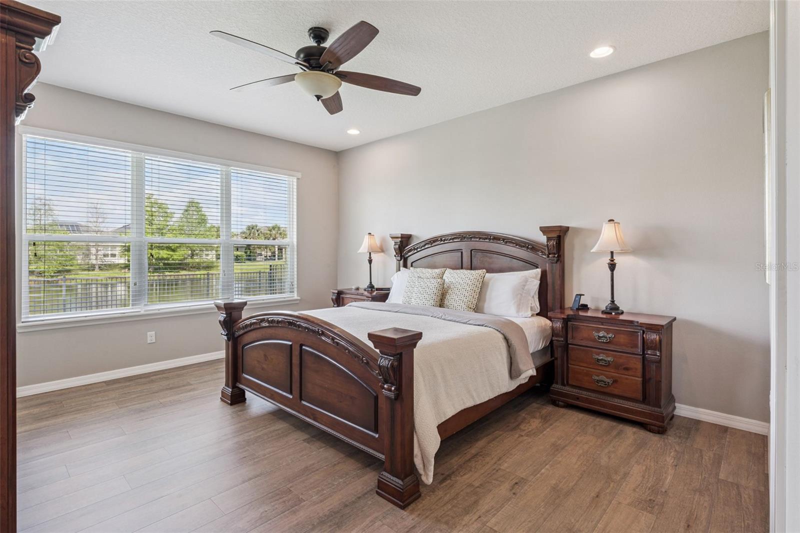 RETREAT AT LAKE CHARM - Residential
