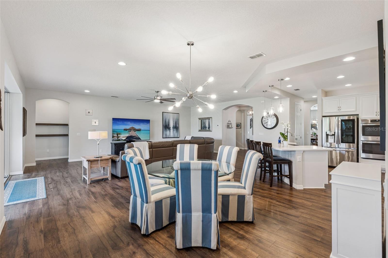 RETREAT AT LAKE CHARM - Residential