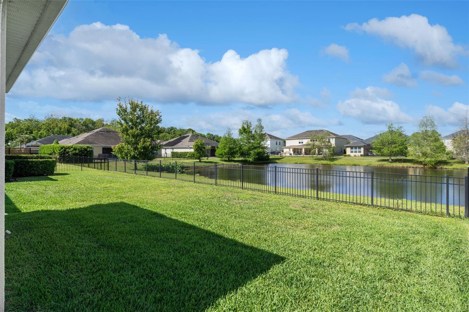 RETREAT AT LAKE CHARM - Residential