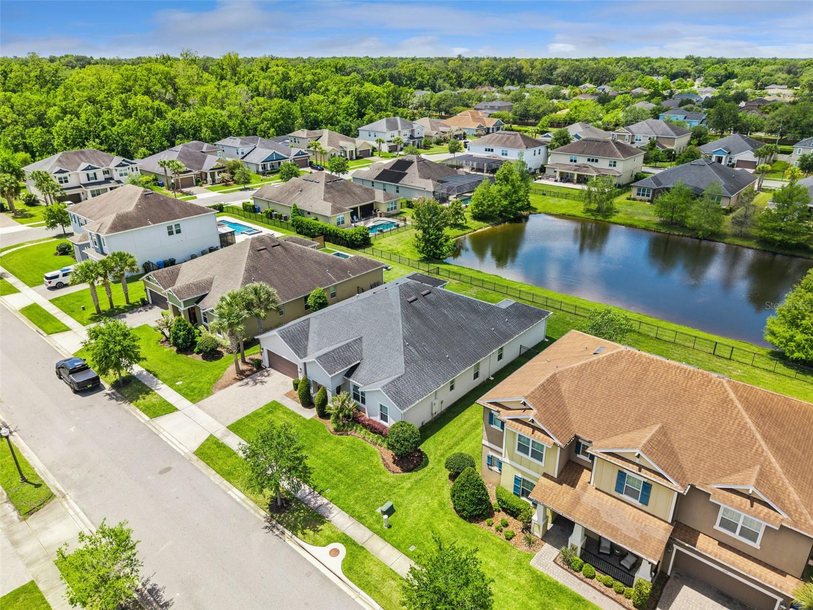 RETREAT AT LAKE CHARM - Residential