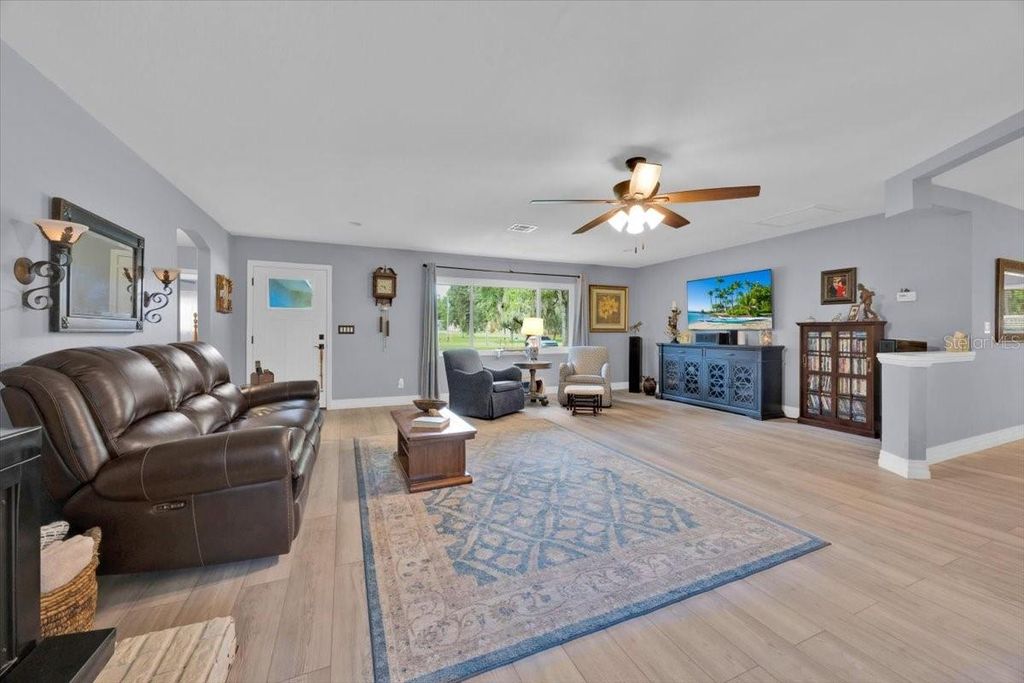 Photo of 34159 Ridge Manor Drive, Dade City, FL 33523 (MLS # G5101012)