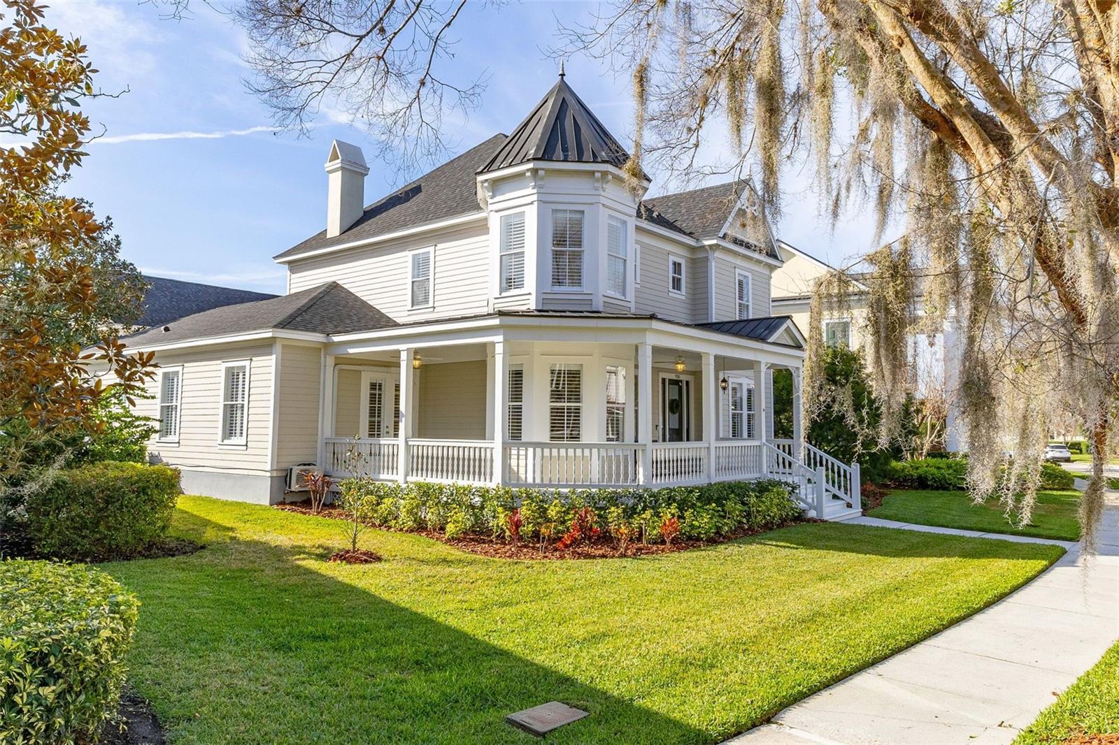 928 SPRING PARK LOOP