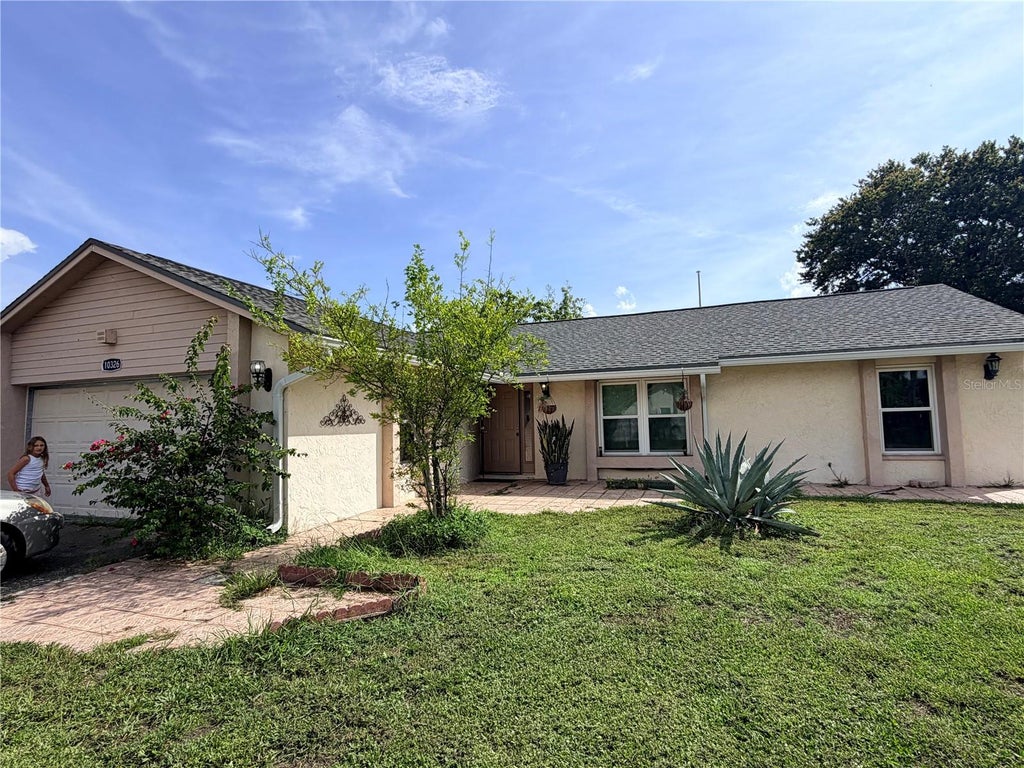 Photo of 10326 Out Island Drive, Tampa, FL 33615 (MLS # TB8536362)