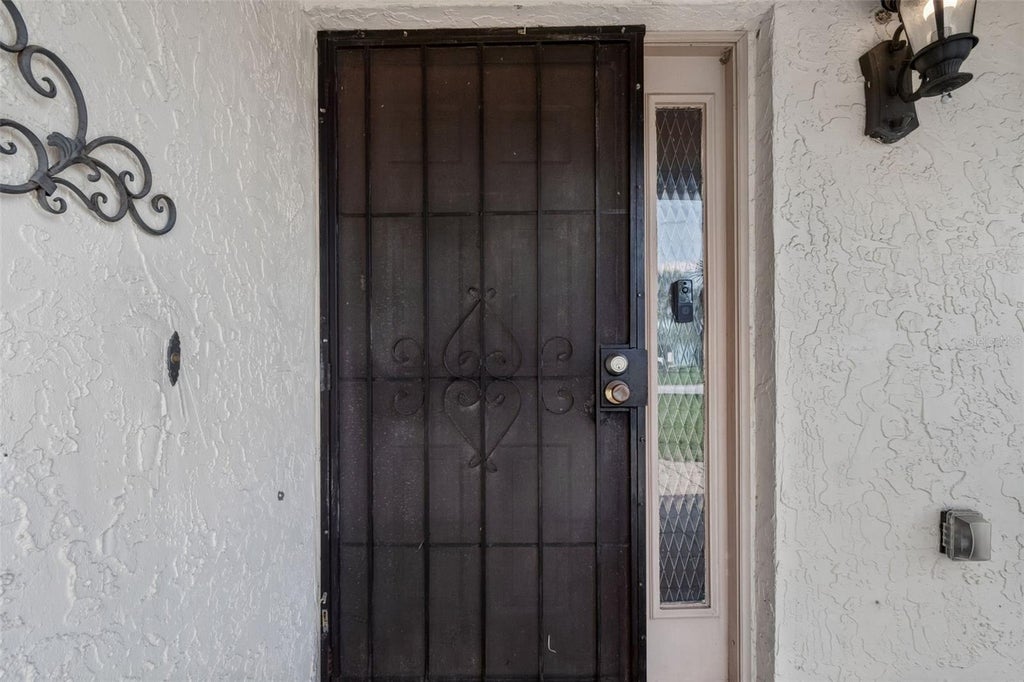 Photo of 10326 Out Island Drive, Tampa, FL 33615 (MLS # TB8536362)