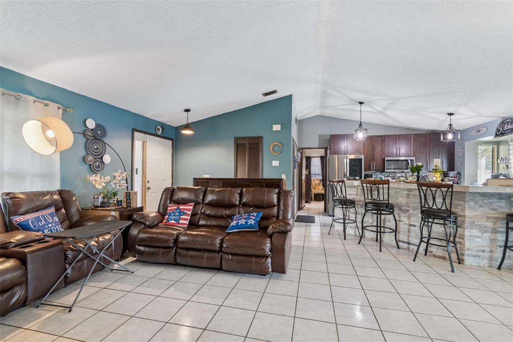 Photo of 10326 Out Island Drive, Tampa, FL 33615 (MLS # TB8536362)