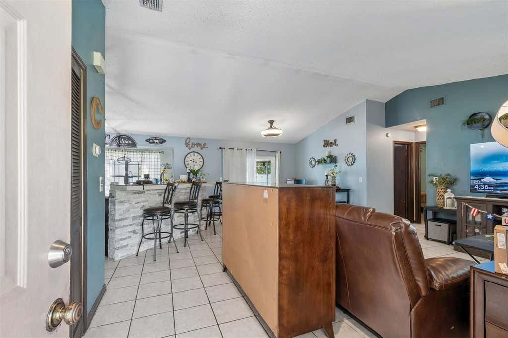 Photo of 10326 Out Island Drive, Tampa, FL 33615 (MLS # TB8536362)