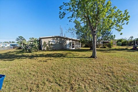 A home in PORT CHARLOTTE