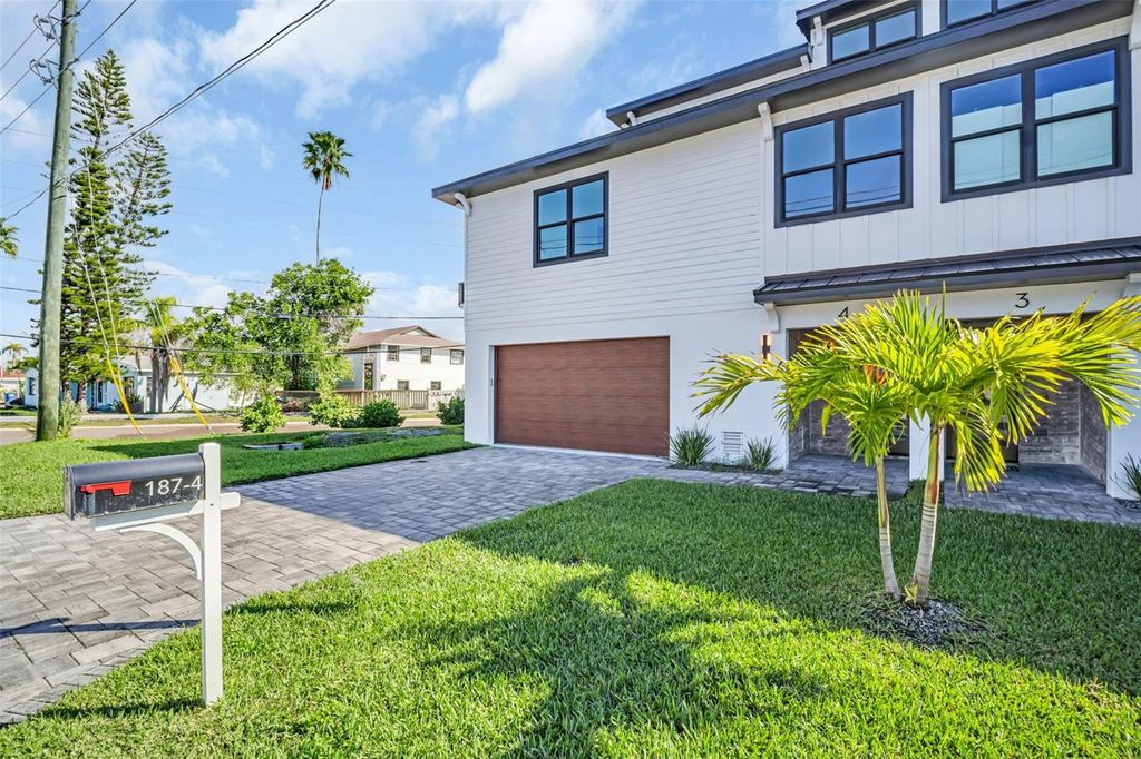 Photo of 187 145th Avenue E #4, St Petersburg, FL 33708 (MLS # TB8459709)