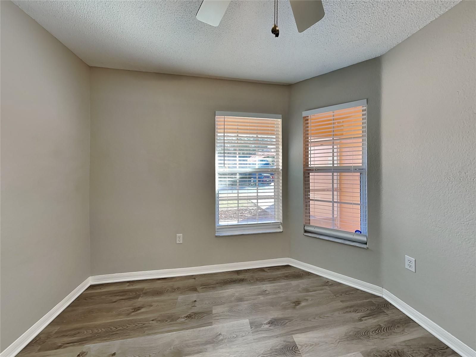 DEVONSHIRE MANOR - Residential Lease