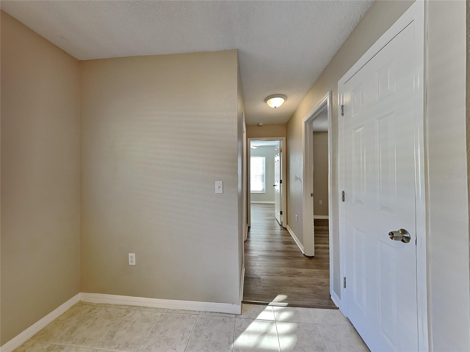 DEVONSHIRE MANOR - Residential Lease