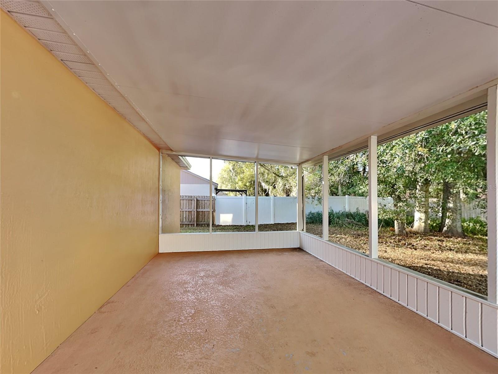 DEVONSHIRE MANOR - Residential Lease