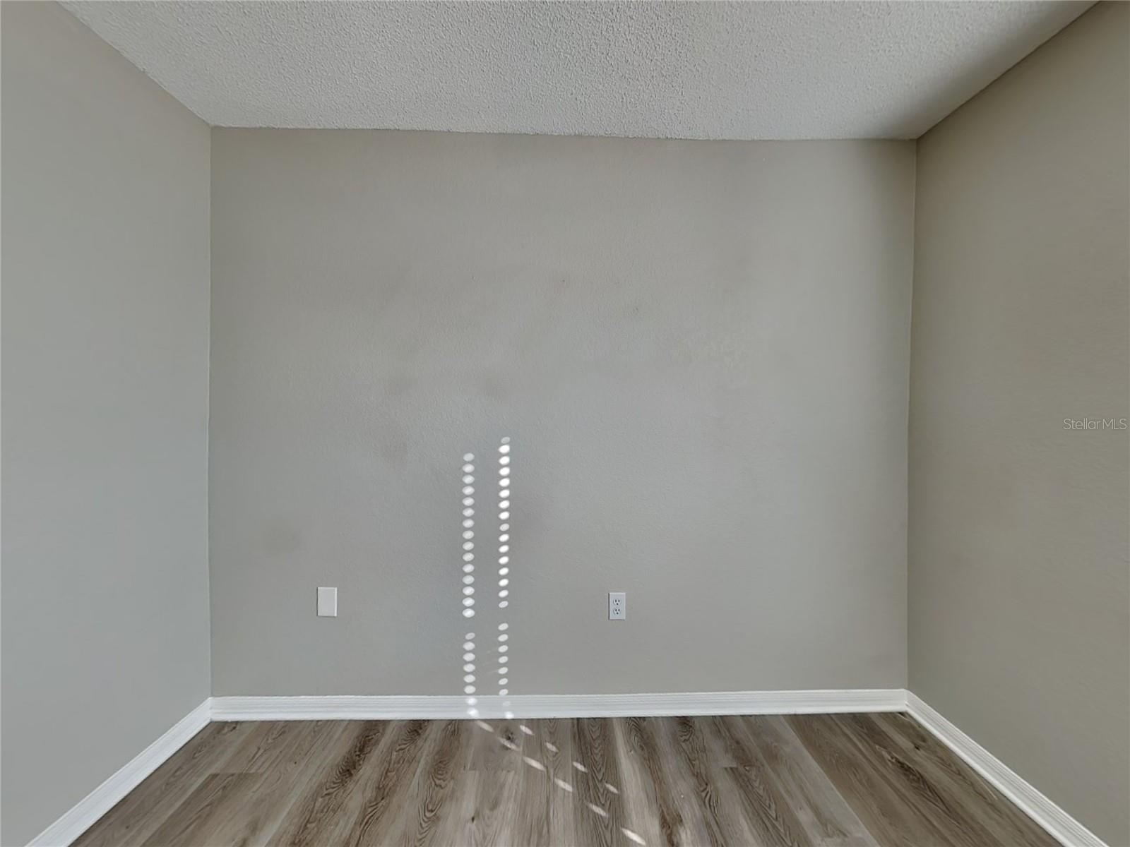 DEVONSHIRE MANOR - Residential Lease