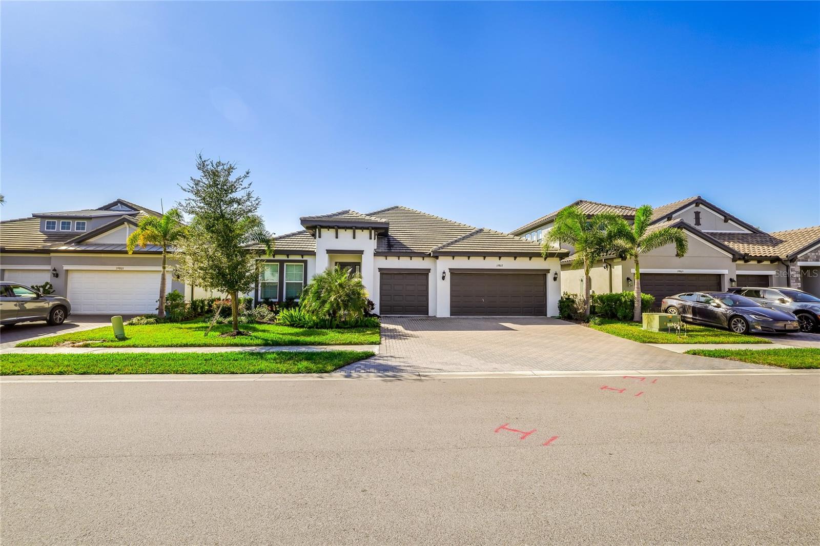 OASIS/WEST VLGS PH 1 - Residential