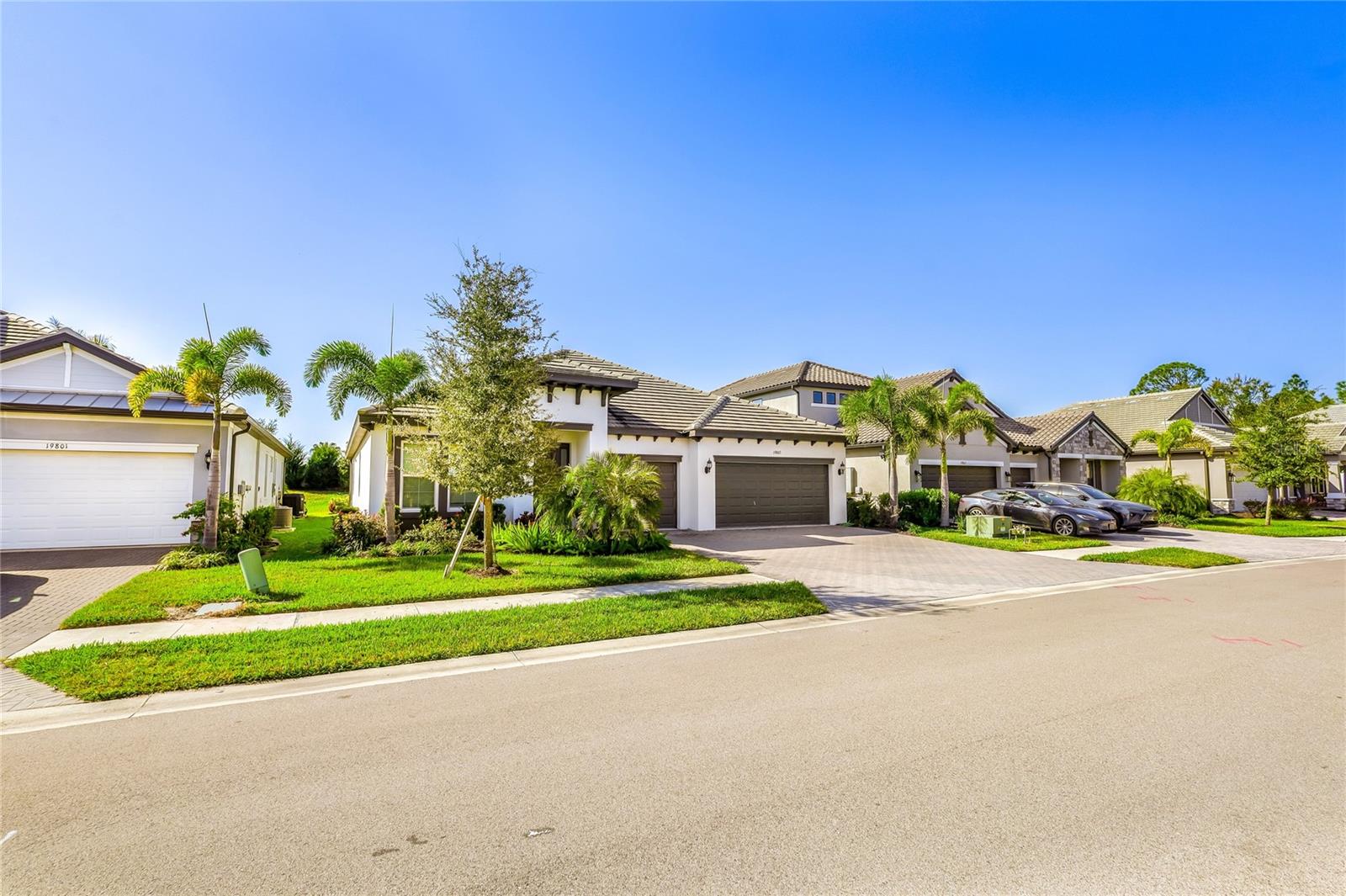 OASIS/WEST VLGS PH 1 - Residential