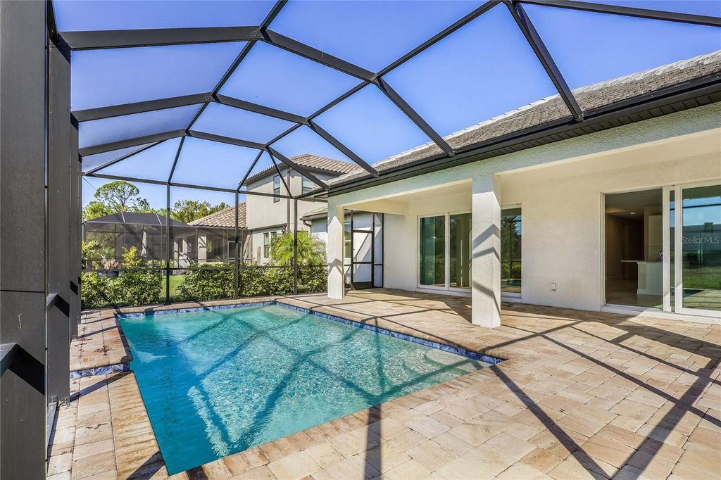 Photo of 19803 Bridgetown Loop, Venice, FL 34293 (MLS # C7519871)