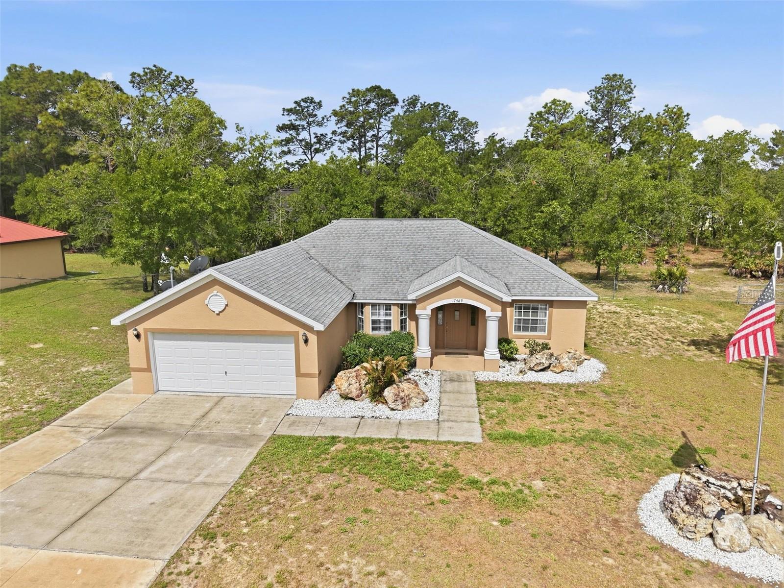 ROYAL HIGHLANDS - Residential