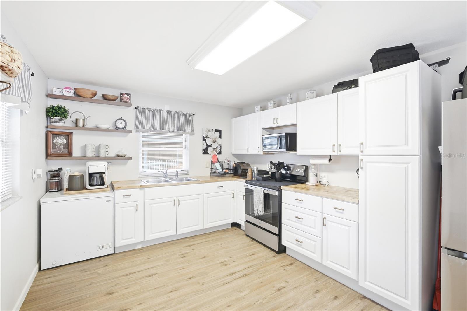 FOREST PARK EAST - Residential