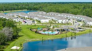 THE TOWNHOMES AT WESTVIEW - Residential Lease