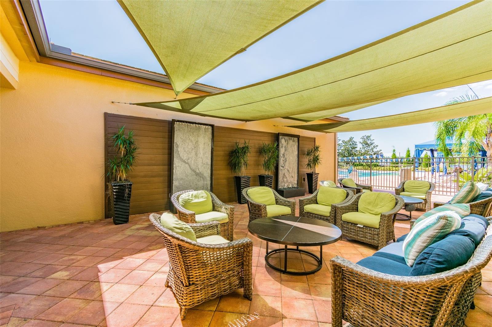 VALENCIA LAKES TR P - Residential