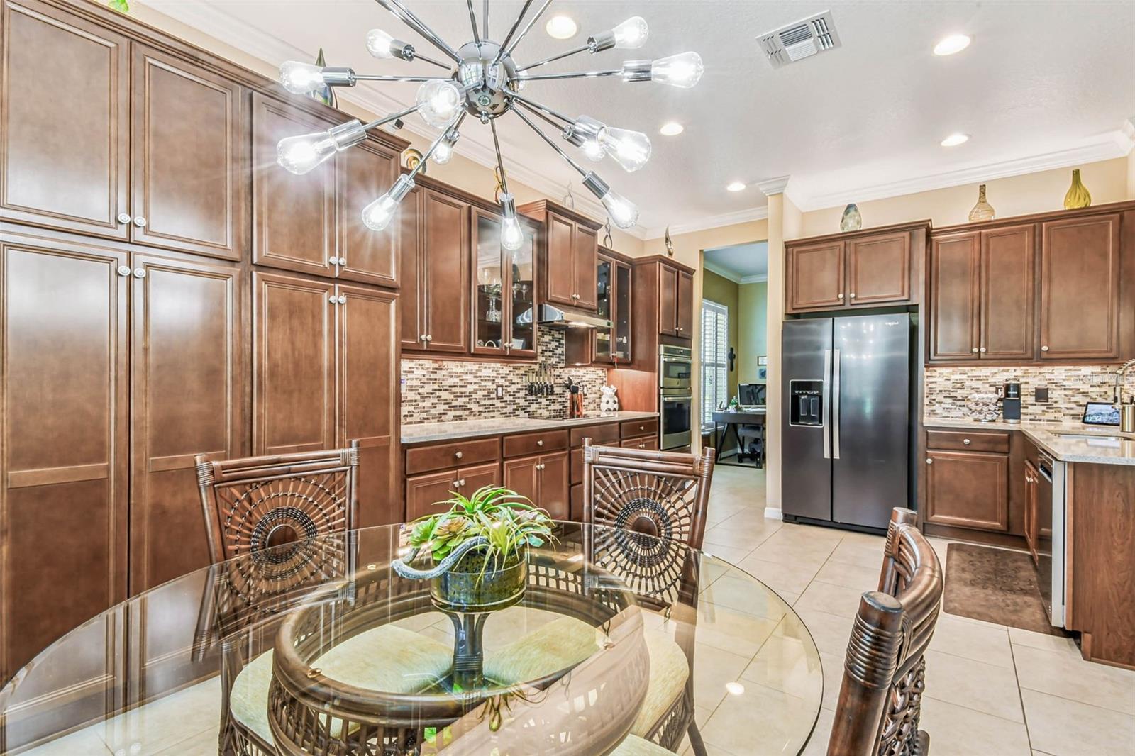 VALENCIA LAKES TR P - Residential