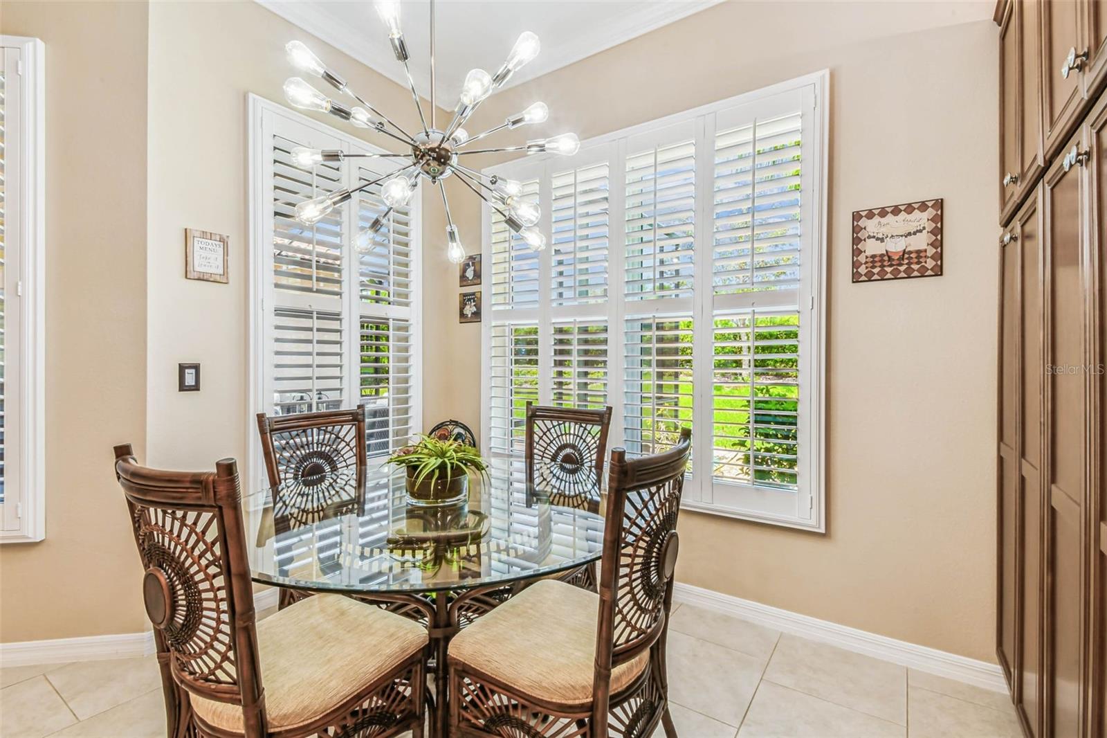 VALENCIA LAKES TR P - Residential