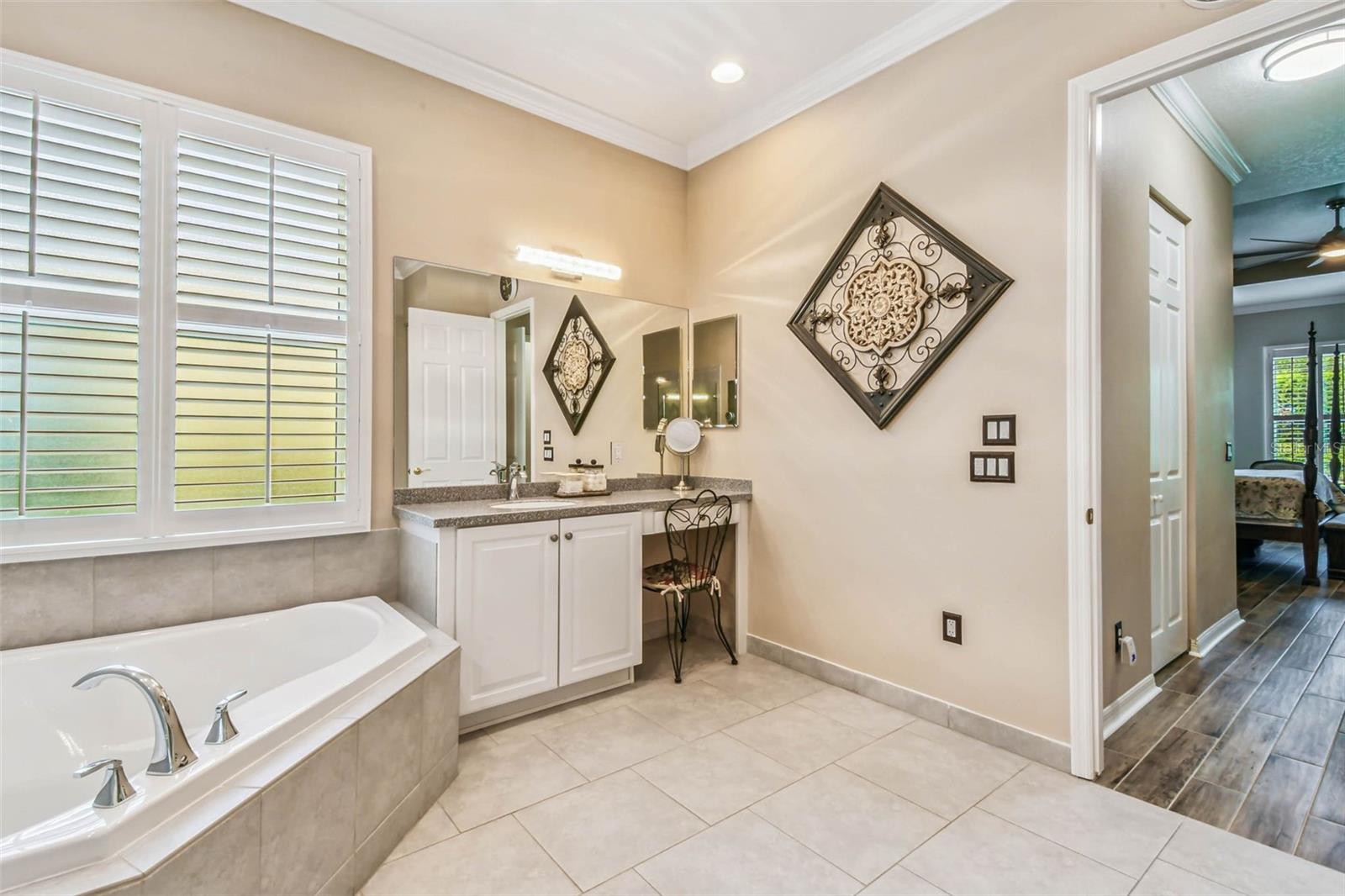VALENCIA LAKES TR P - Residential