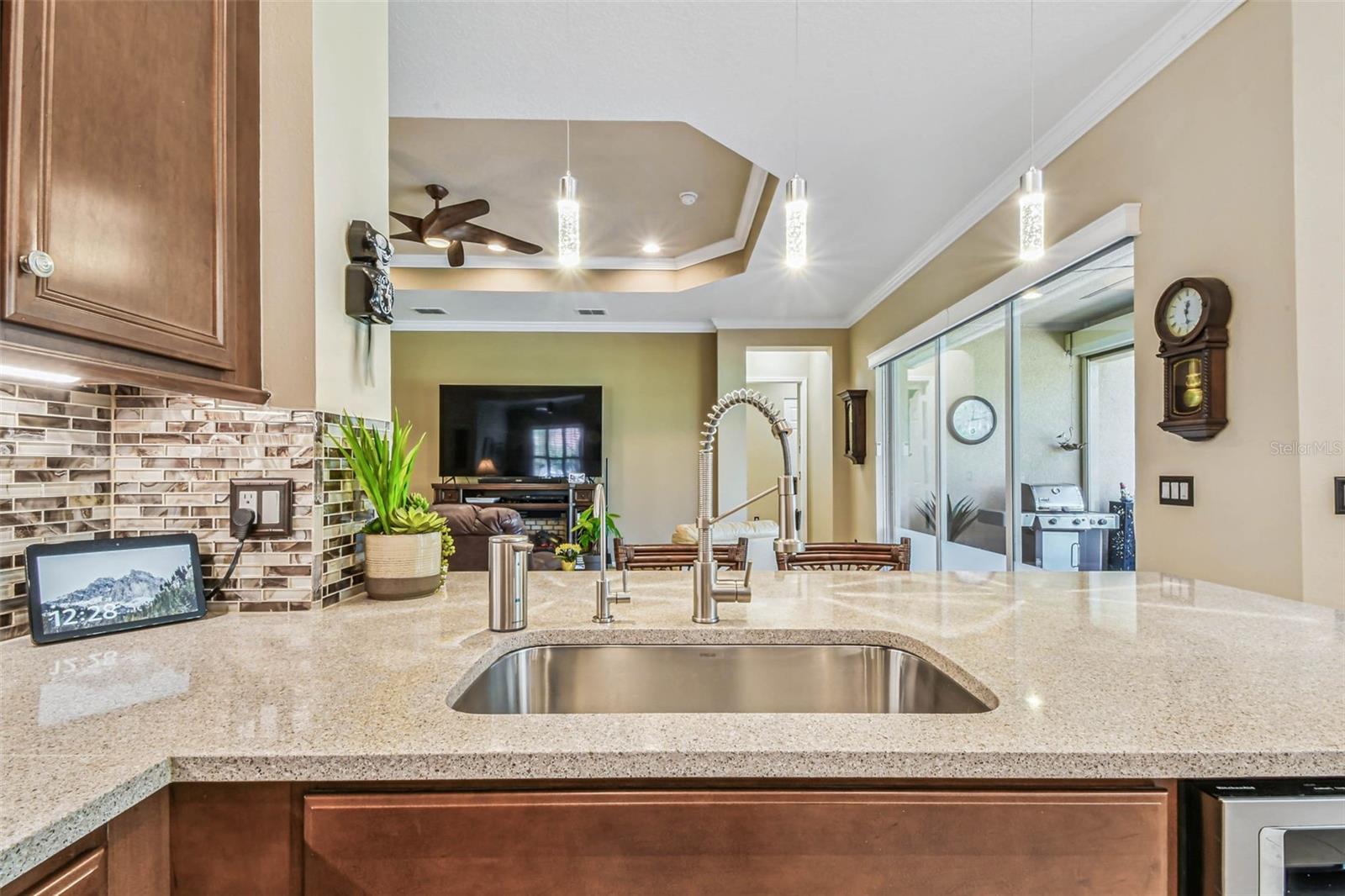 VALENCIA LAKES TR P - Residential