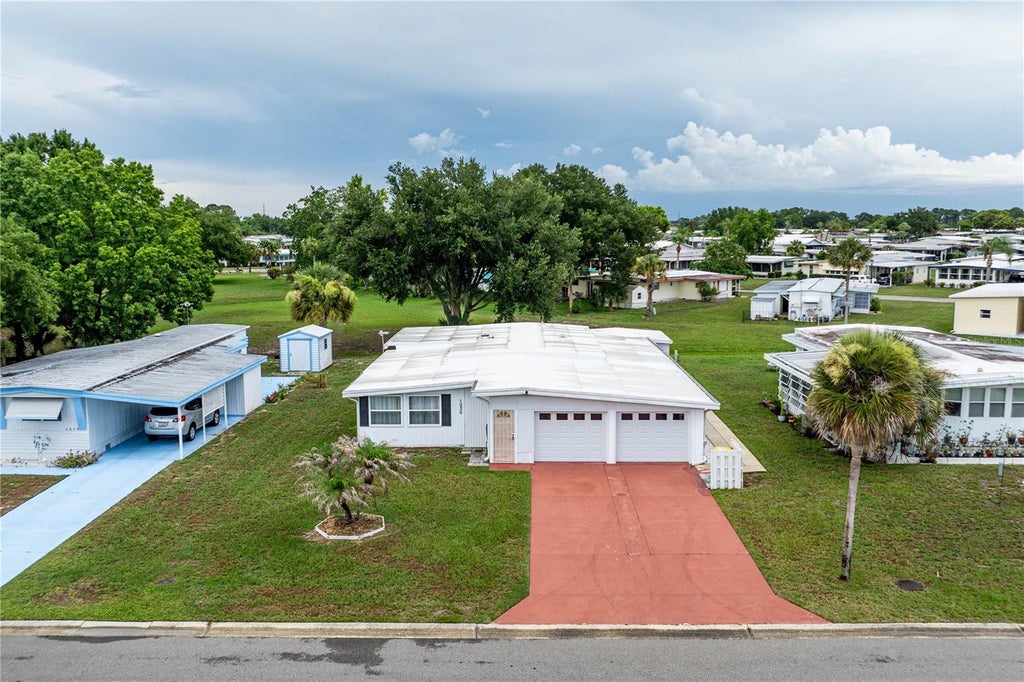Photo of 1030 Capella Drive, Tavares, FL 32778 (MLS # G5114823)