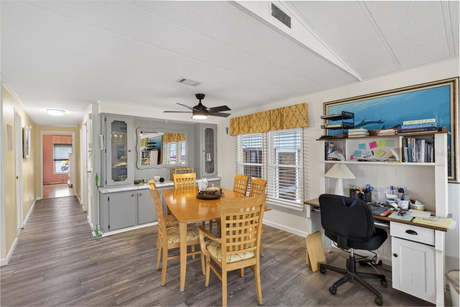 LA CASA MHP CO-OP - Residential