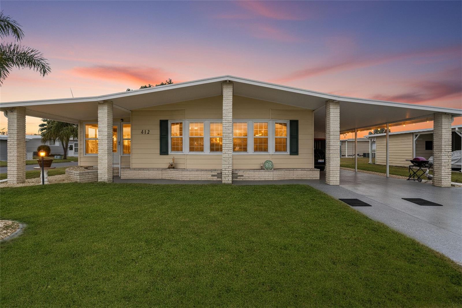 LA CASA MHP CO-OP - Residential