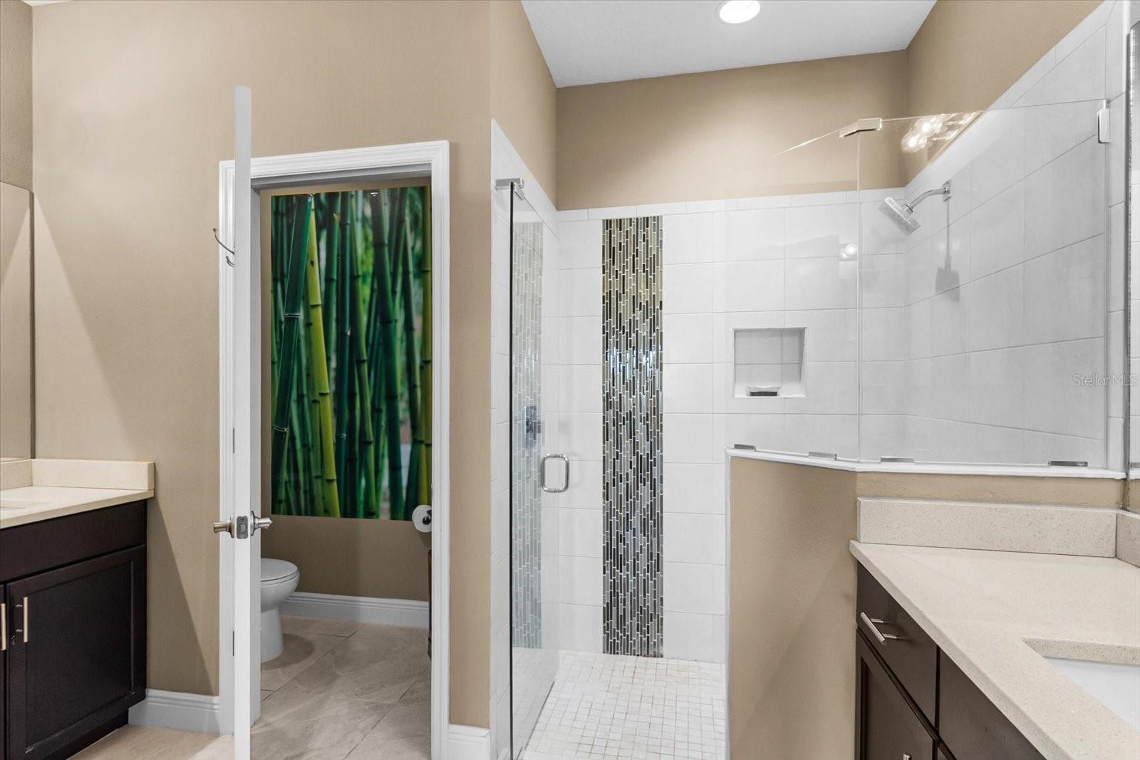 UNIVERSITY VILLAGE - Residential