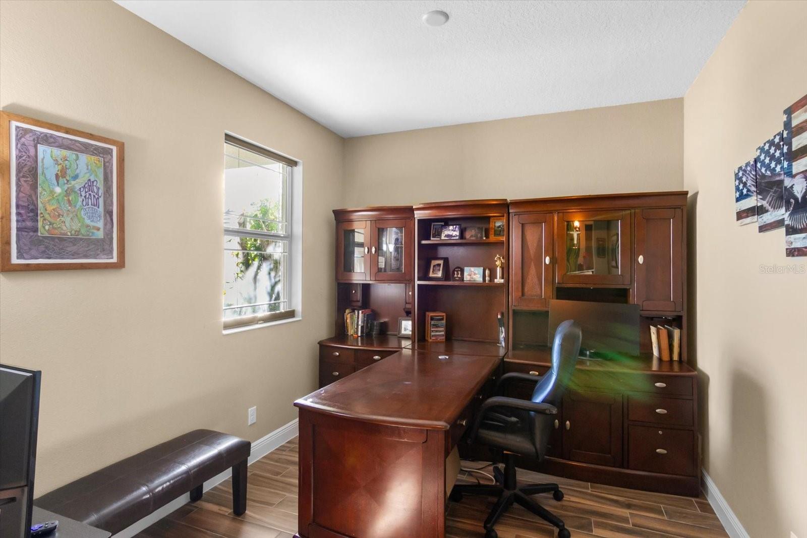 UNIVERSITY VILLAGE - Residential