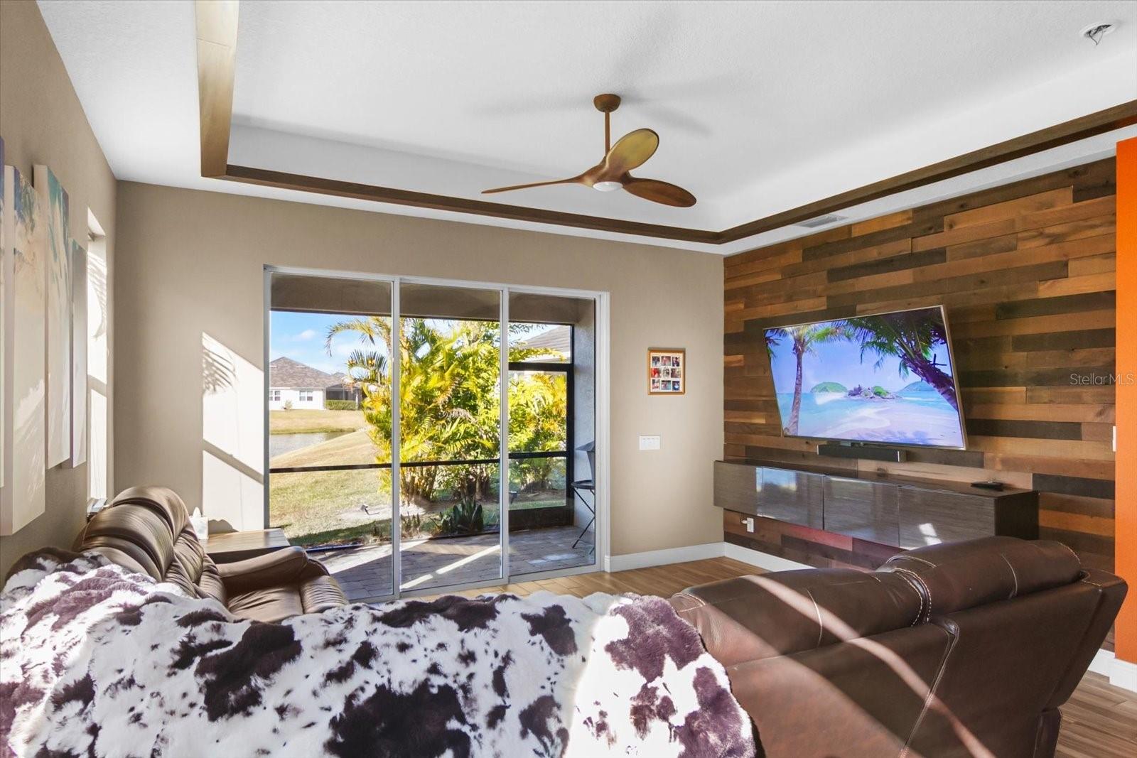 UNIVERSITY VILLAGE - Residential