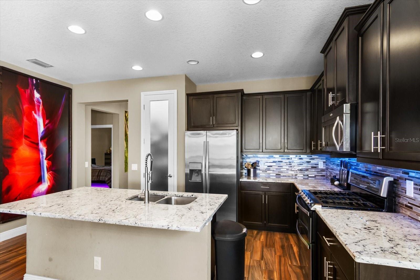 UNIVERSITY VILLAGE - Residential