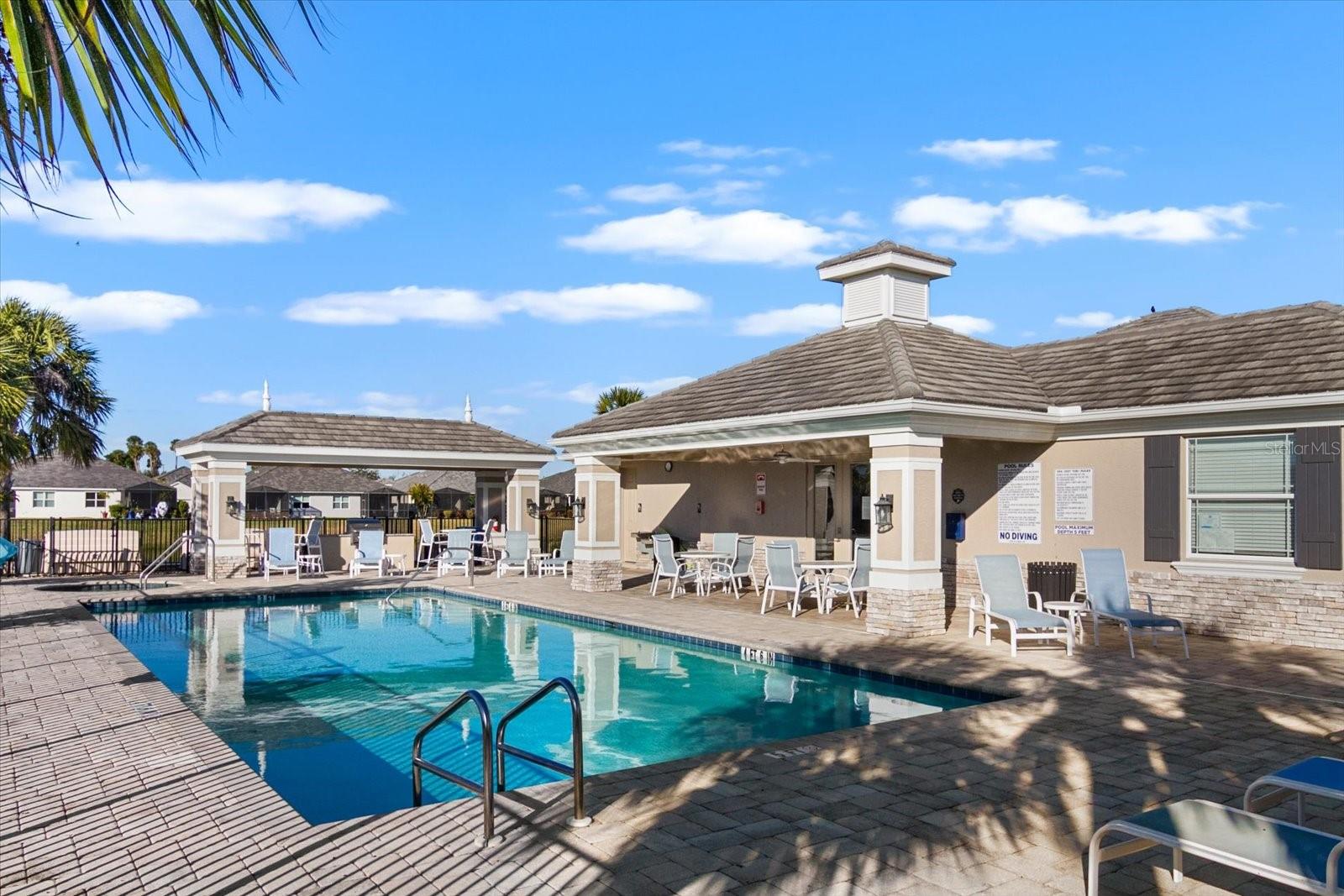 UNIVERSITY VILLAGE - Residential